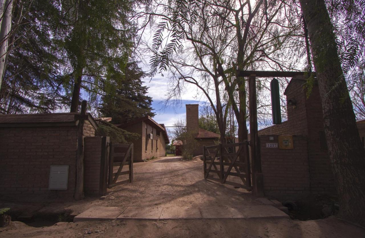 Hotel Lujan De Cuyo B&B 3*